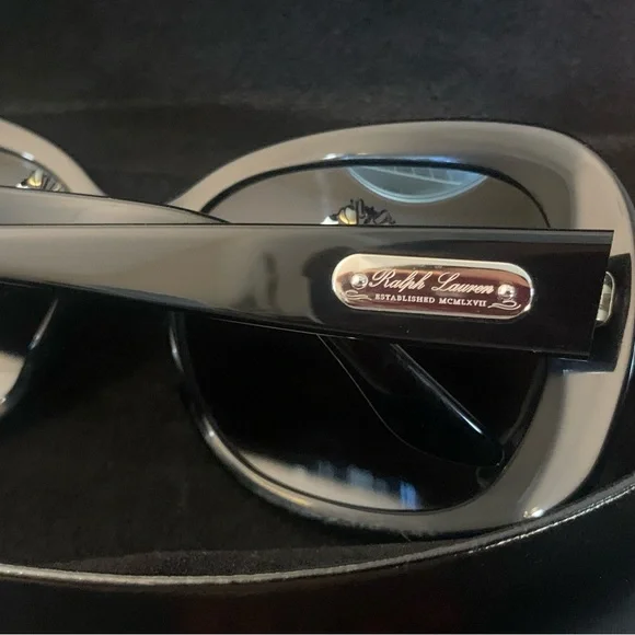 🌸Authentic Ralph Lauren Sunglasses - Picture 6 of 8